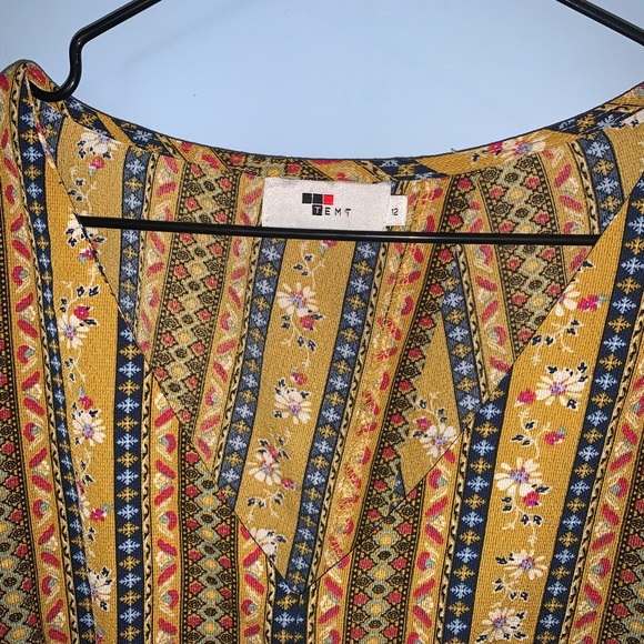 Host pick 🌱 Temt boho crop top - Picture 3 of 7